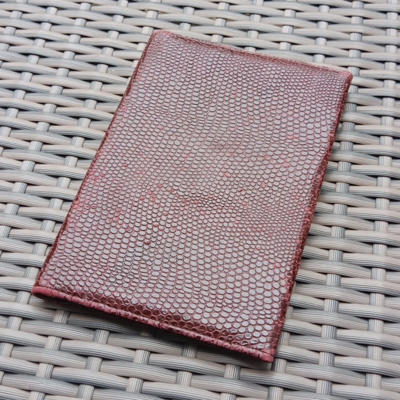 Vintage wallet, passport case - Picture 4 of 11